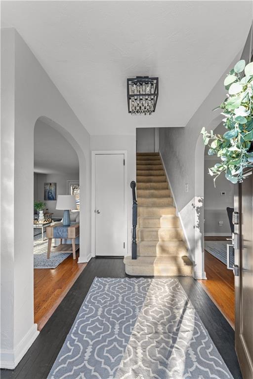 4738 Baptist Road Pittsburgh, PA 15227 - Photo 4 of 37 Gallery Image 4