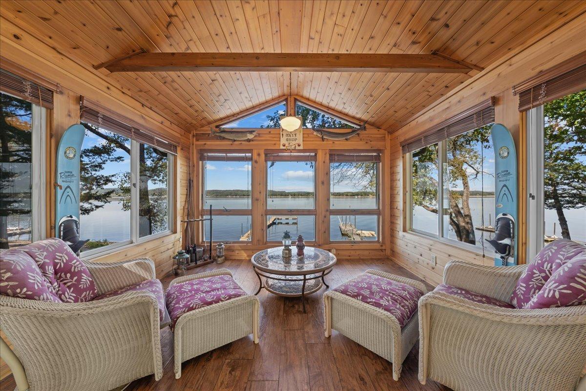 308 North Cove Road Hudson, WI 54016 - Photo 2 of 50