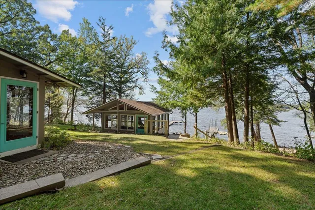 $2,600,000 | 308 North Cove Road, Hudson, WI 54016
