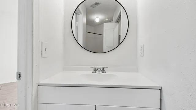 $1,350 | 4114 Holiday Drive, Unit 7, Panama City, FL 32408