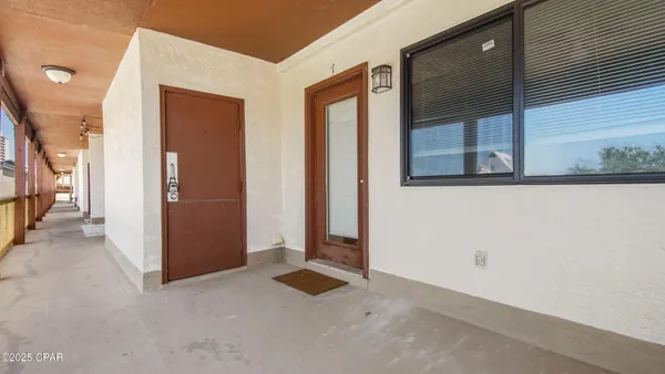 $1,200 | 4114 Holiday Drive, Unit 7, Panama City, FL 32408