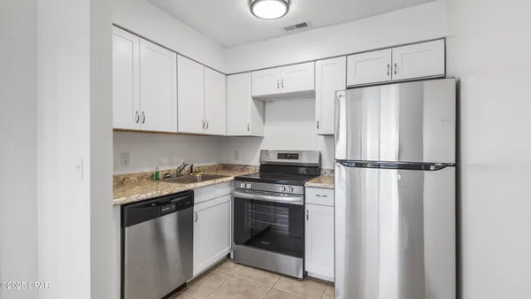 $1,200 | 4114 Holiday Drive, Unit 7, Panama City, FL 32408