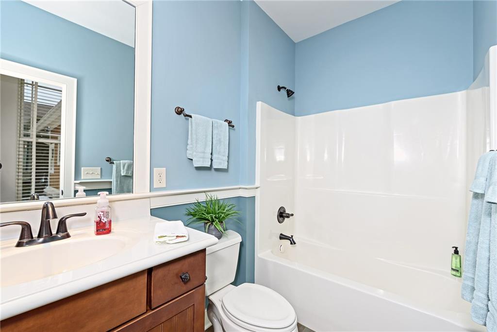 2353 Shaftesbury Road Carmel, IN 46032 - Photo 23 of 33 Gallery Image 23