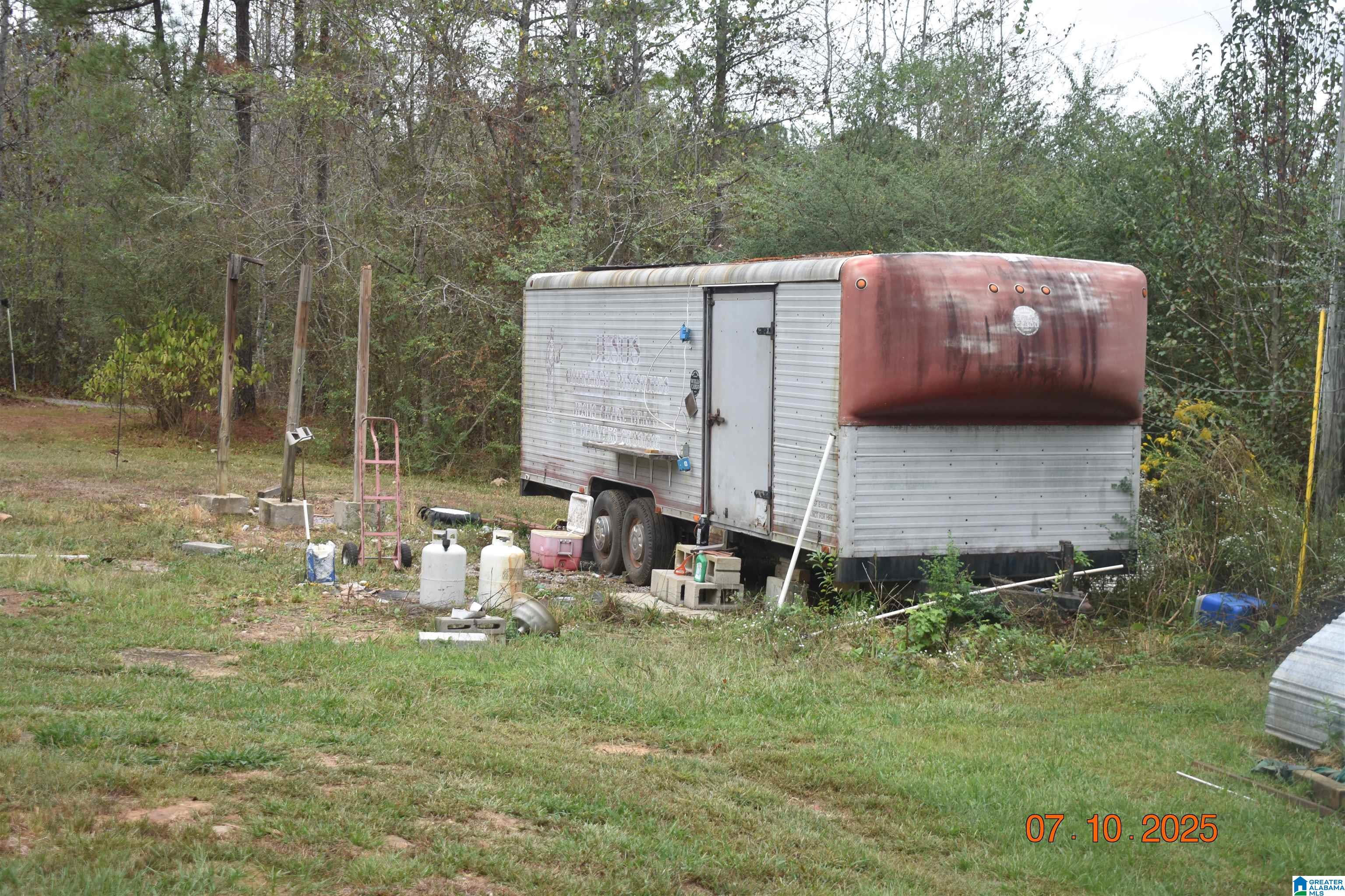 1365 Justice Road Warrior, AL 35180 - Photo 21 of 26