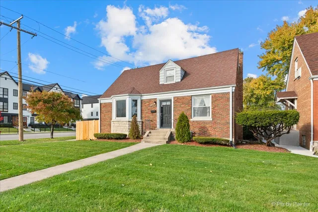 $368,000 | 7944 West Metropole Street, Elmwood Park, IL 60707
