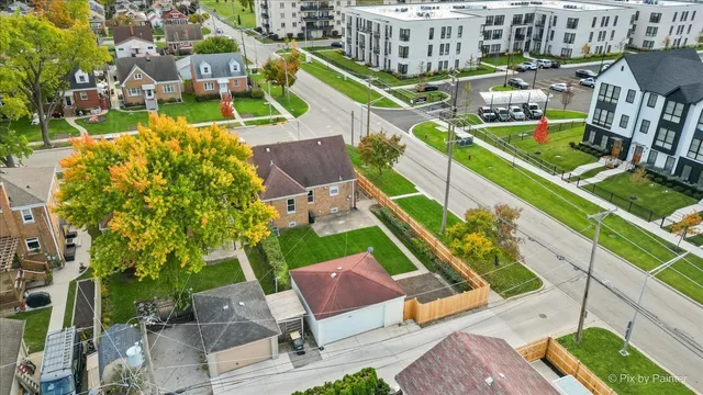 $368,000 | 7944 West Metropole Street, Elmwood Park, IL 60707