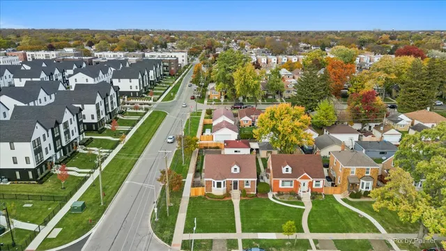 $368,000 | 7944 West Metropole Street, Elmwood Park, IL 60707