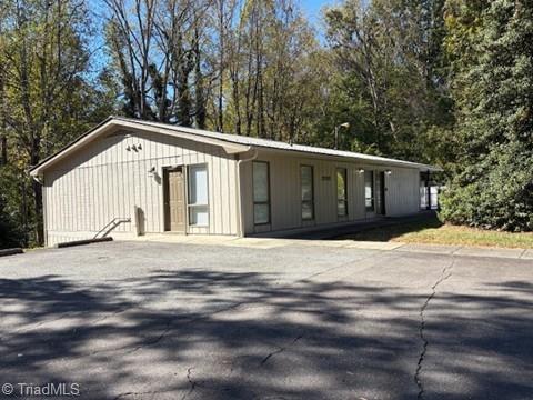 2235 Sunderland Road, Unit 97C Winston-Salem, NC 27103 - Photo 29 of 35 Clubhouse