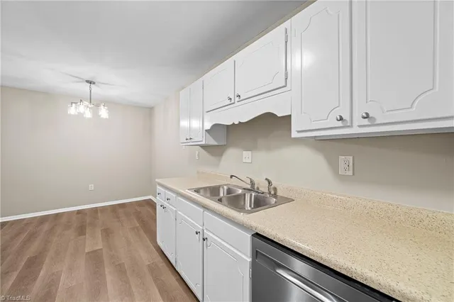 $129,900 | 2235 Sunderland Road, Unit 97C, Winston-Salem, NC 27103