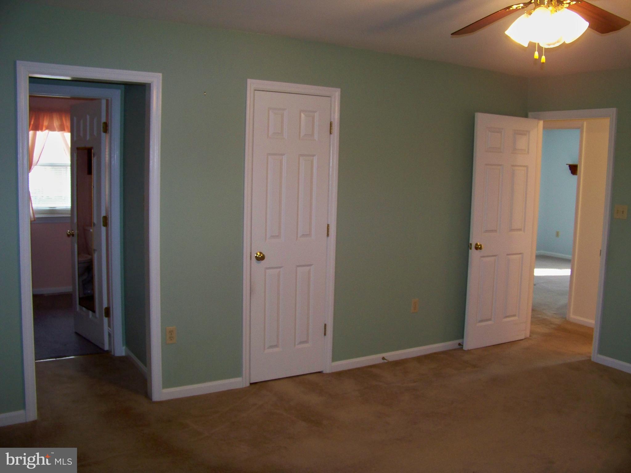 259 Raspberry Road Leola, PA 17540 - Photo 14 of 27 an empty room with closet and a bathroom