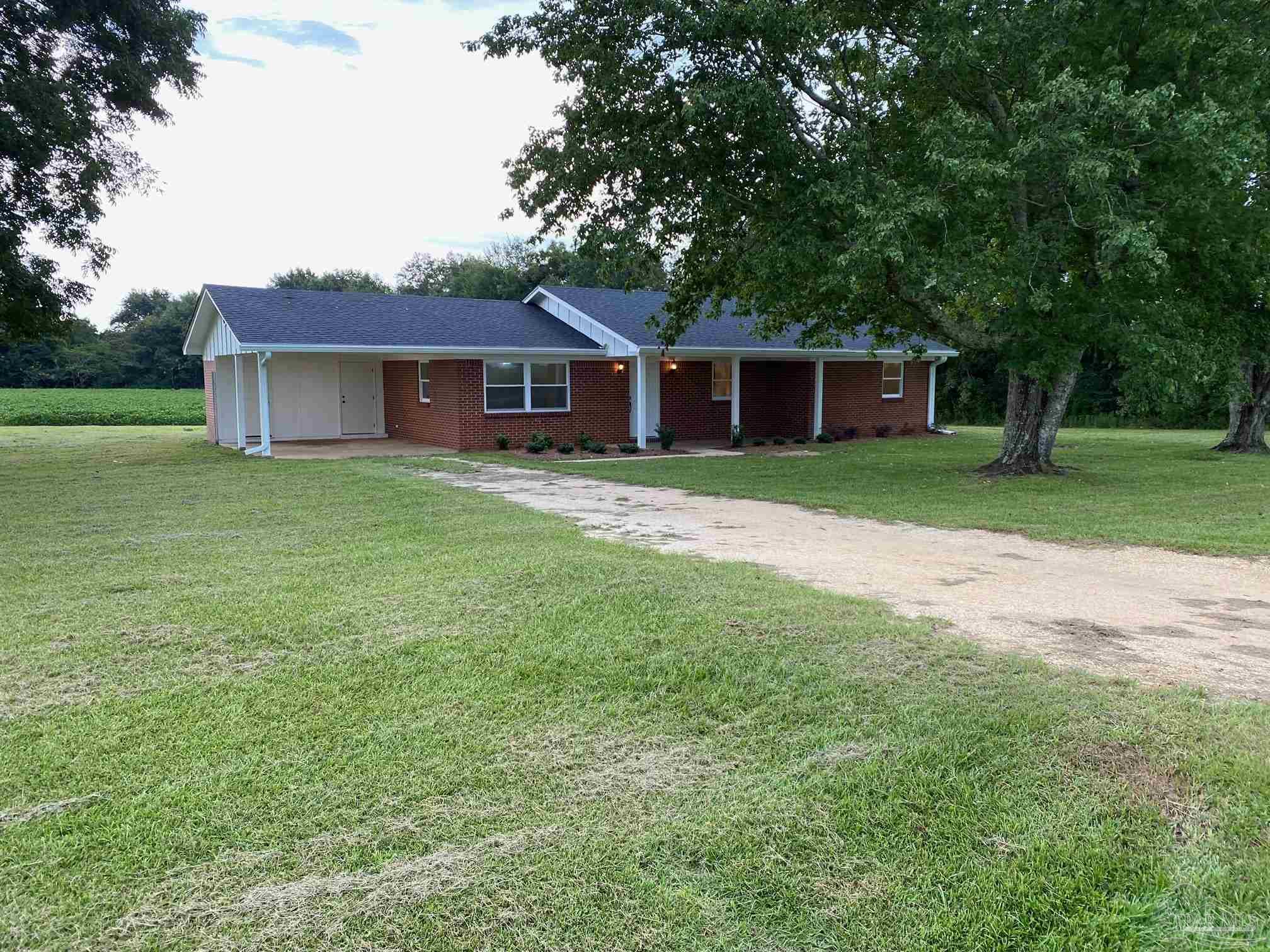 490 Chapman Road Atmore, AL 36502 - Photo 4 of 27