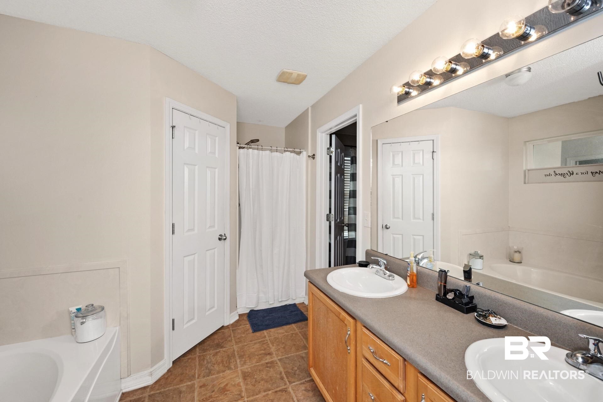 17005 Sugar Loop Foley, AL 36535 - Photo 13 of 20