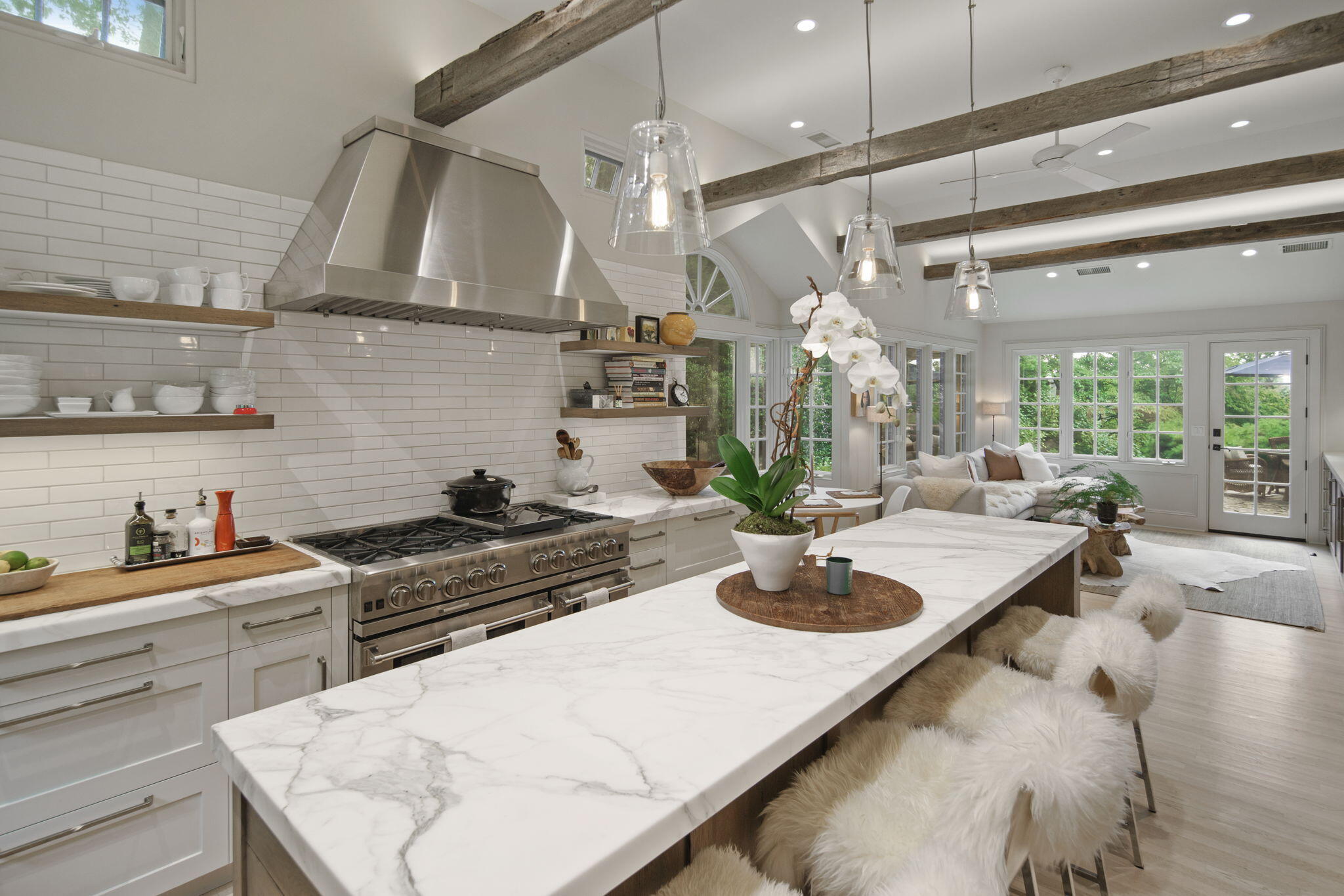 147 Fox Run Road New Canaan, CT 06840 - Photo 4 of 65 32-web-or-mls-DSC02779