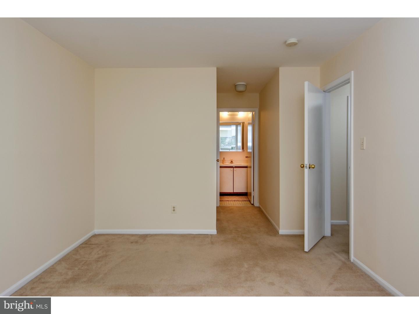 208 Tavistock Road Cherry Hill, NJ 08034 - Photo 14 of 25 Gallery Image 14
