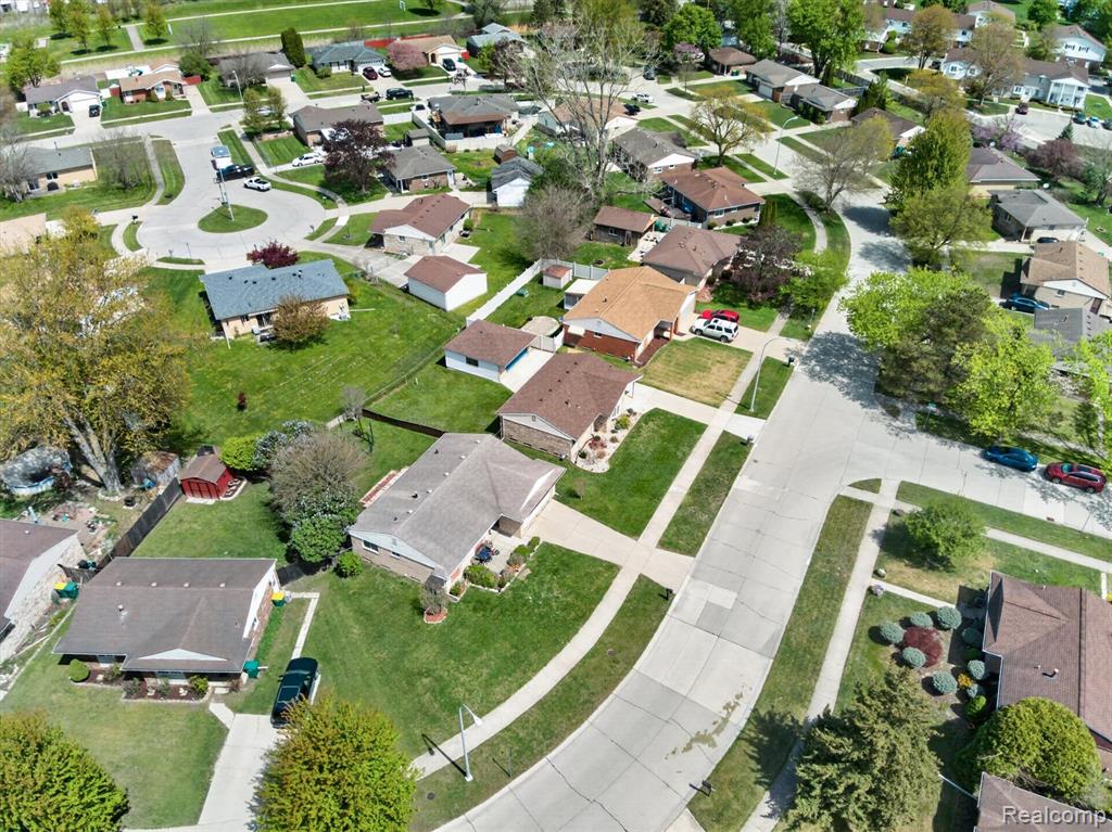 23712 Cedar Ridge Drive Romulus, MI 48174 - Photo 36 of 51 Gallery Image 36