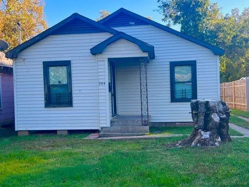 $950 | 504 Yarborough Street, Bossier City, LA 71111
