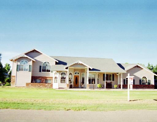15851 East Willis Road Gilbert, AZ 85297 - Photo 1 of 1 Primary Photo