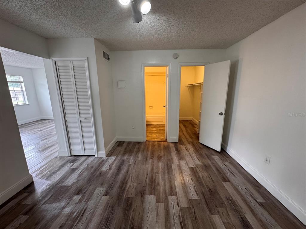 5317 Curry Ford Road, Unit O201 Orlando, FL 32812 - Photo 15 of 35