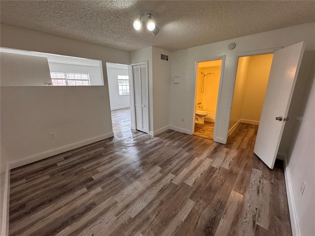 5317 Curry Ford Road, Unit O201 Orlando, FL 32812 - Photo 16 of 35