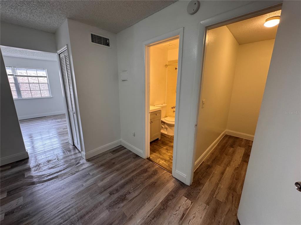 5317 Curry Ford Road, Unit O201 Orlando, FL 32812 - Photo 17 of 35