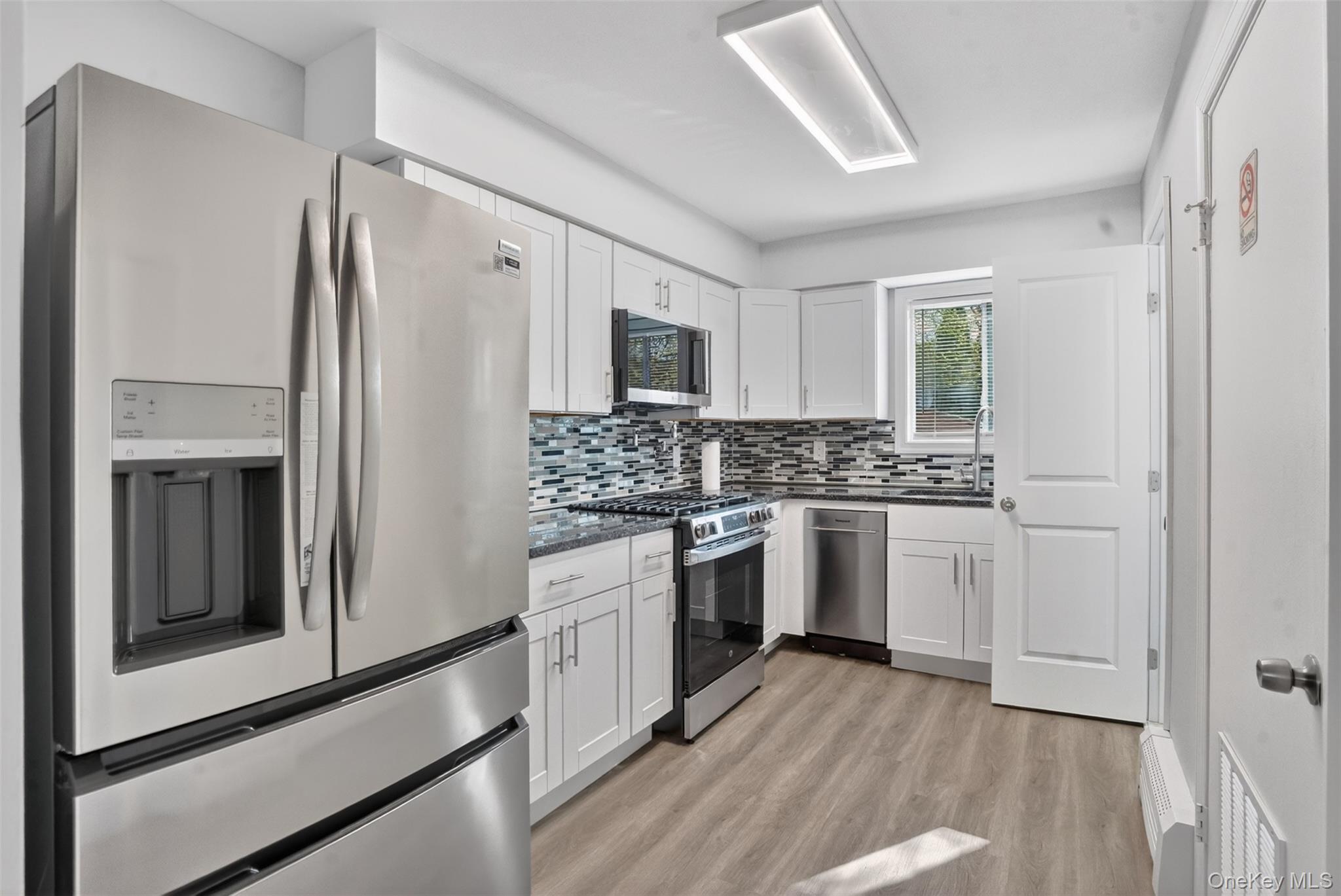 15 North Aspen Road Middletown, NY 10940 - Photo 7 of 11