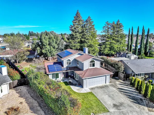 $735,000 | 369 Kendrick Lane, Vacaville, CA 95687