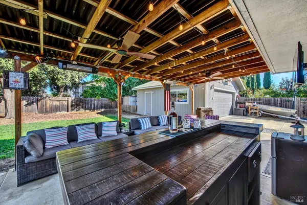 $735,000 | 369 Kendrick Lane, Vacaville, CA 95687