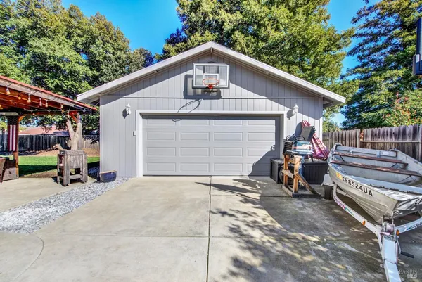 $735,000 | 369 Kendrick Lane, Vacaville, CA 95687