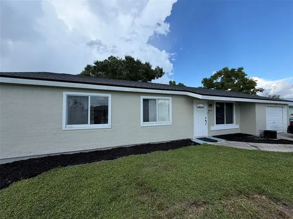 $1,800 | 8620 Alam Avenue, North Port, FL 34287