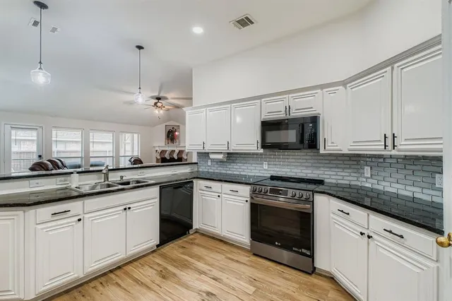 $355,000 | 653 Mistymoor Lane, Fort Worth, TX 76052