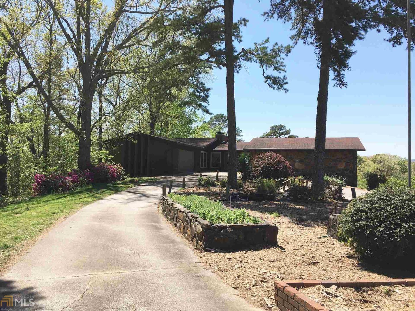 223 Devonshire Toccoa, GA 30577 - Photo 1 of 1