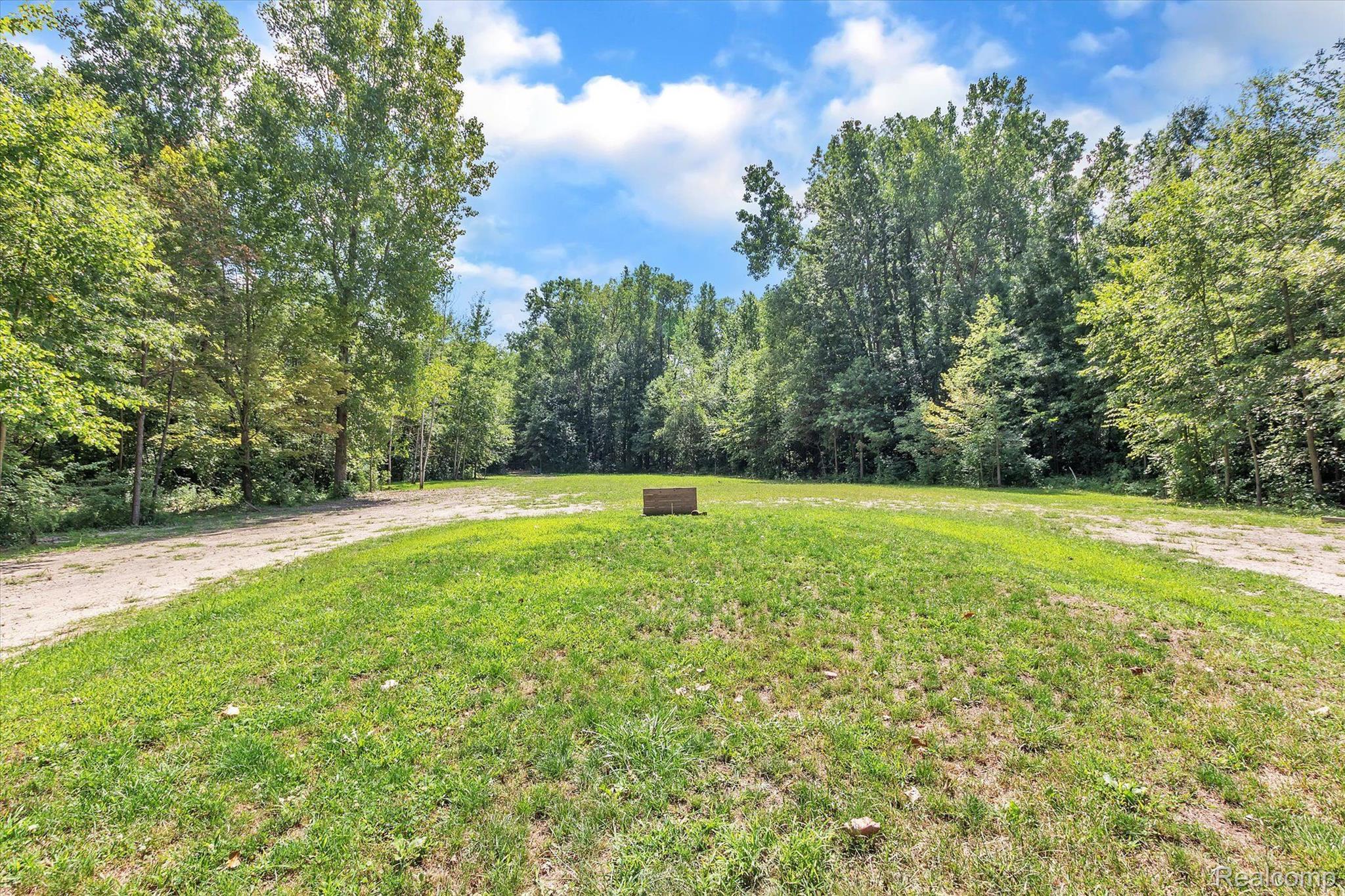 43955 Willow Road Belleville, MI 48111 - Photo 44 of 57 Gallery Image 44