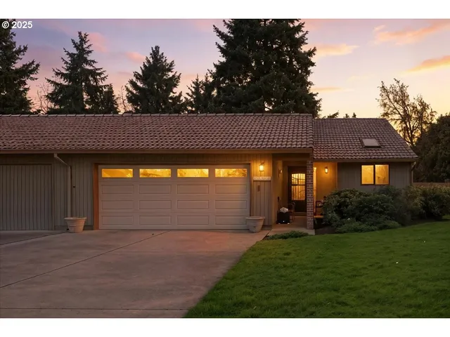 $420,000 | 13410 Northwest 13th Avenue, Vancouver, WA 98685