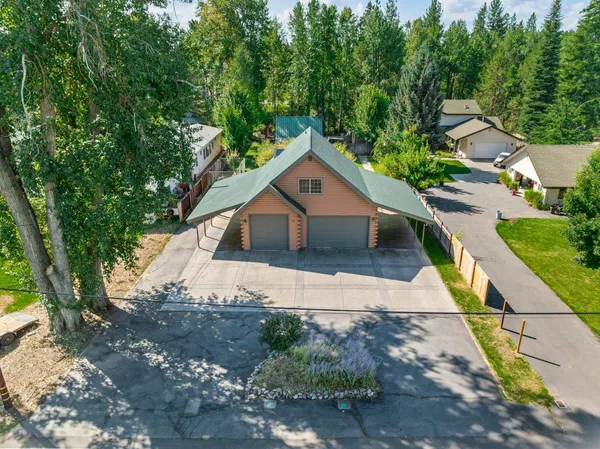 $820,000 | 351 Feather River Drive, Chester, CA 96020