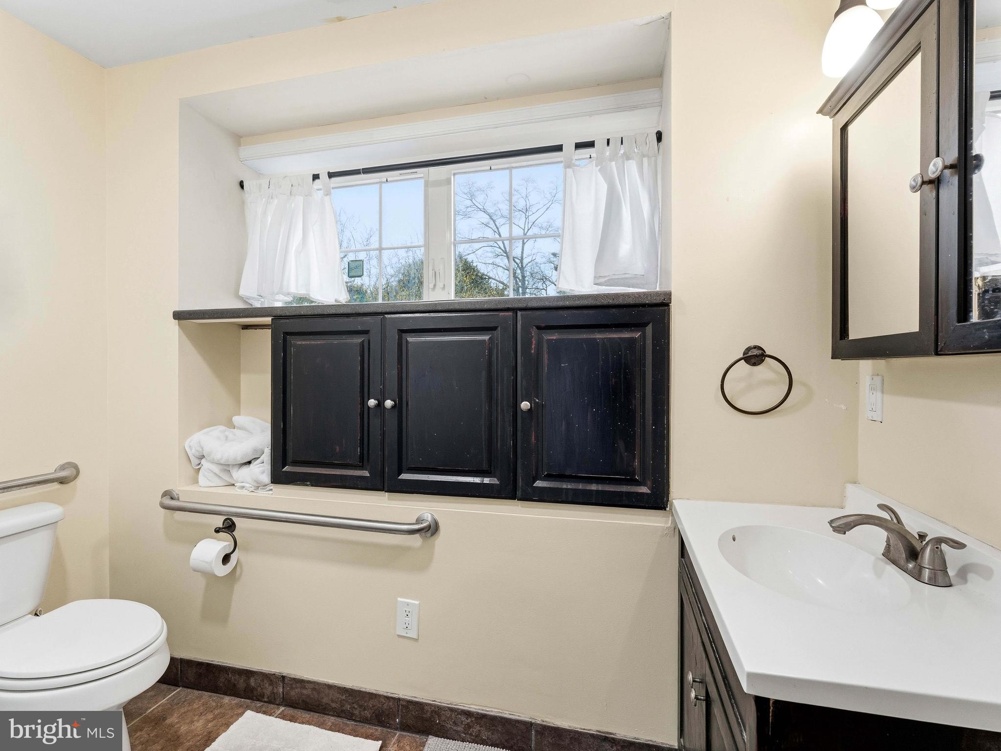 71 West Sproul Road Springfield, PA 19064 - Photo 21 of 41