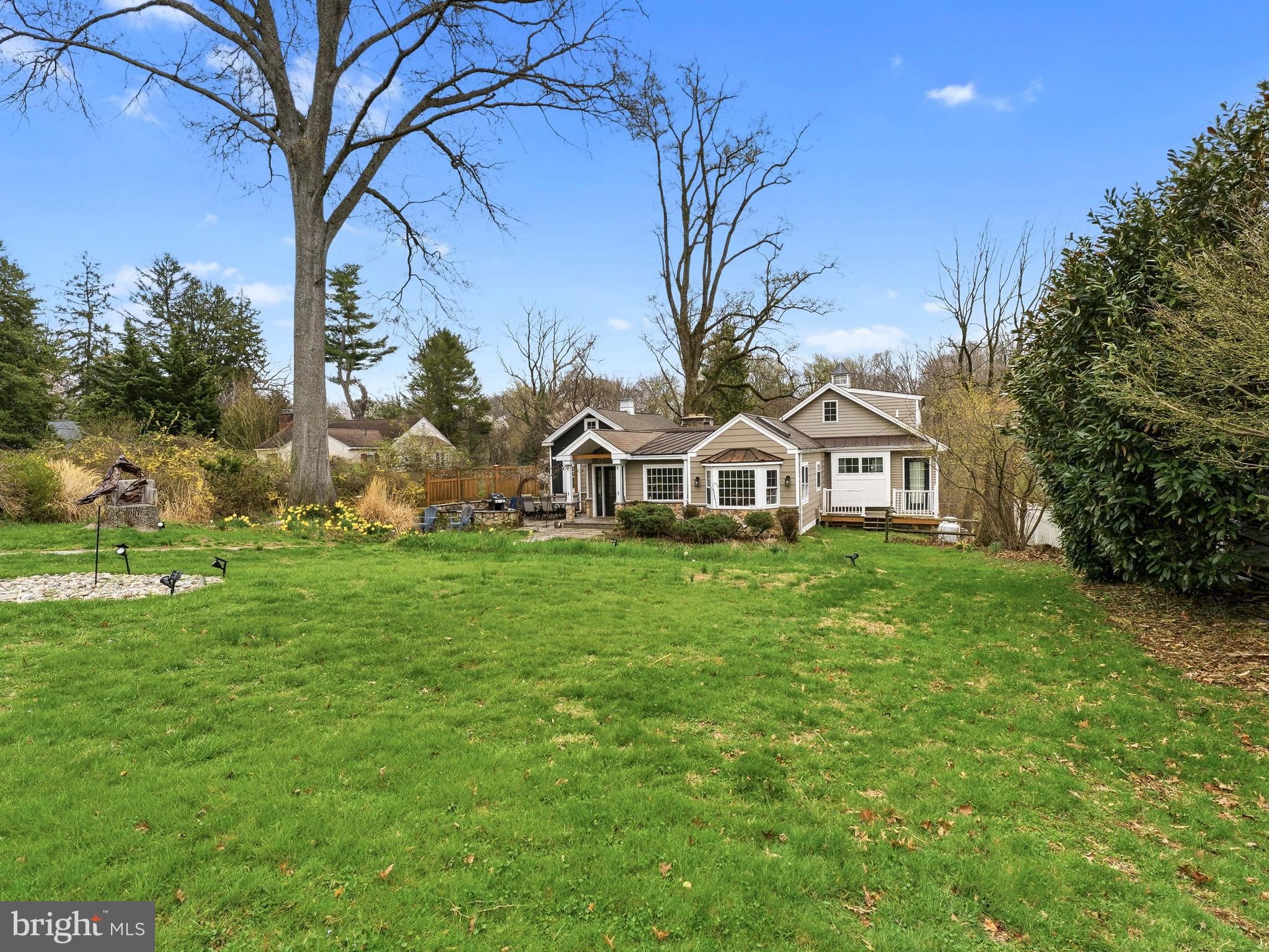 71 West Sproul Road Springfield, PA 19064 - Photo 4 of 41