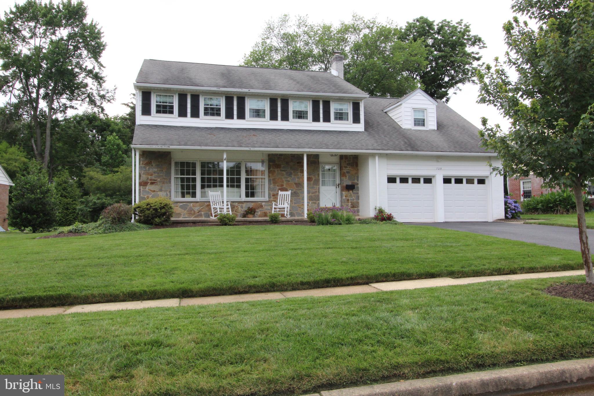 Charming North Wilmington Five Bedroom Home!
