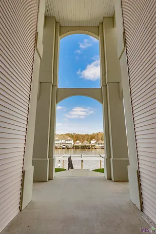 $164,900 | 12386 River Highlands Drive, Unit B, St. Amant, LA 70774