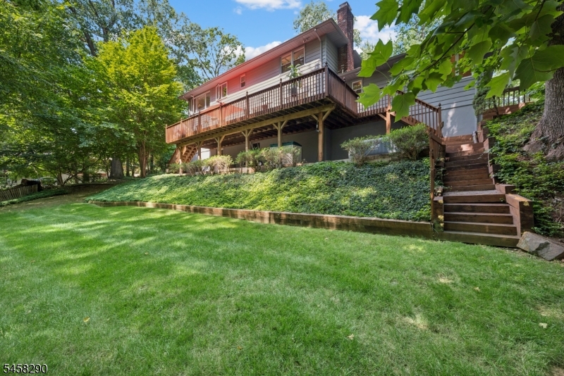 436 Ridge Road Watchung, NJ 07069 - Photo 34 of 38 Gallery Image 34