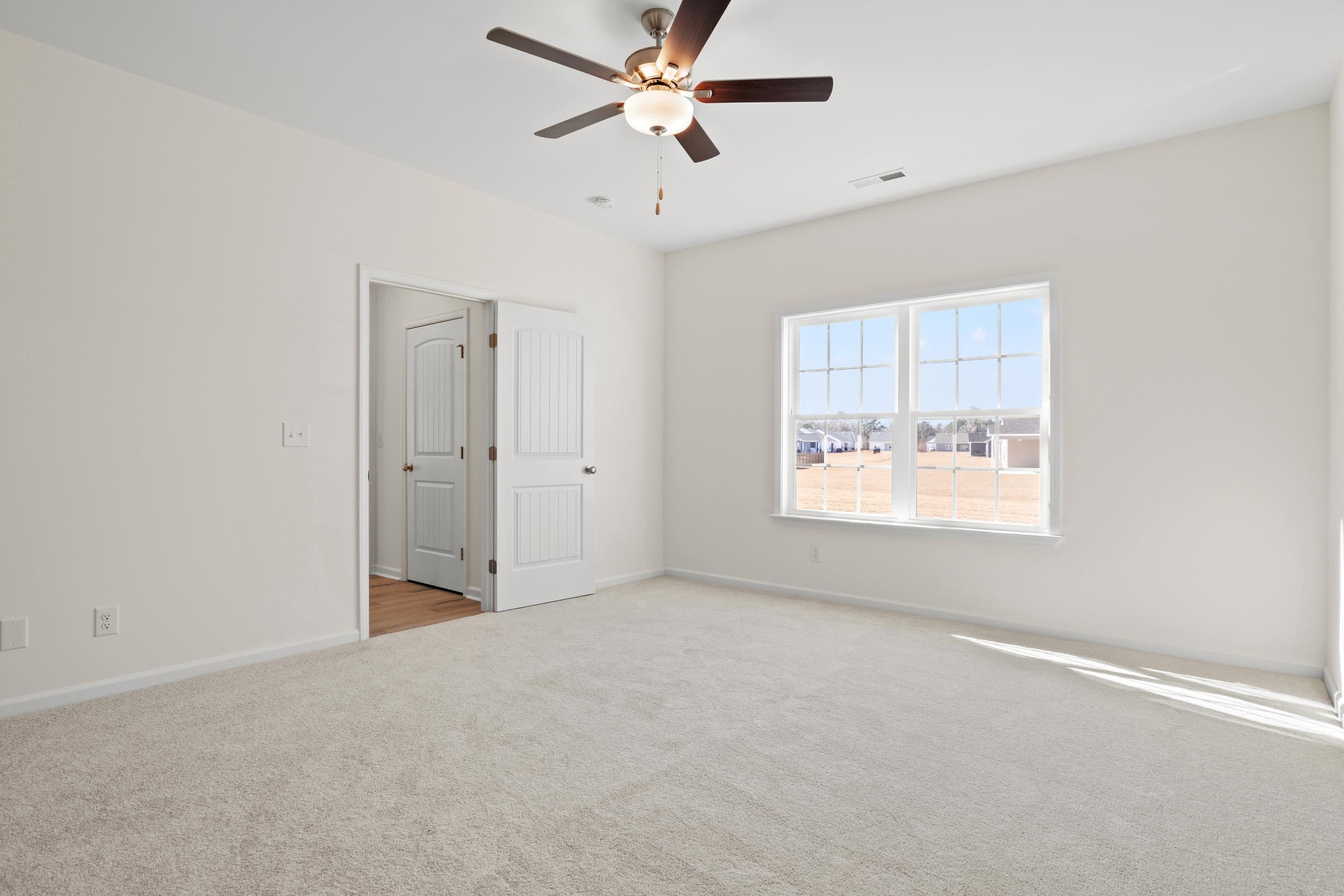 302 Chaff Court Georgetown, SC 29440 - Photo 6 of 25