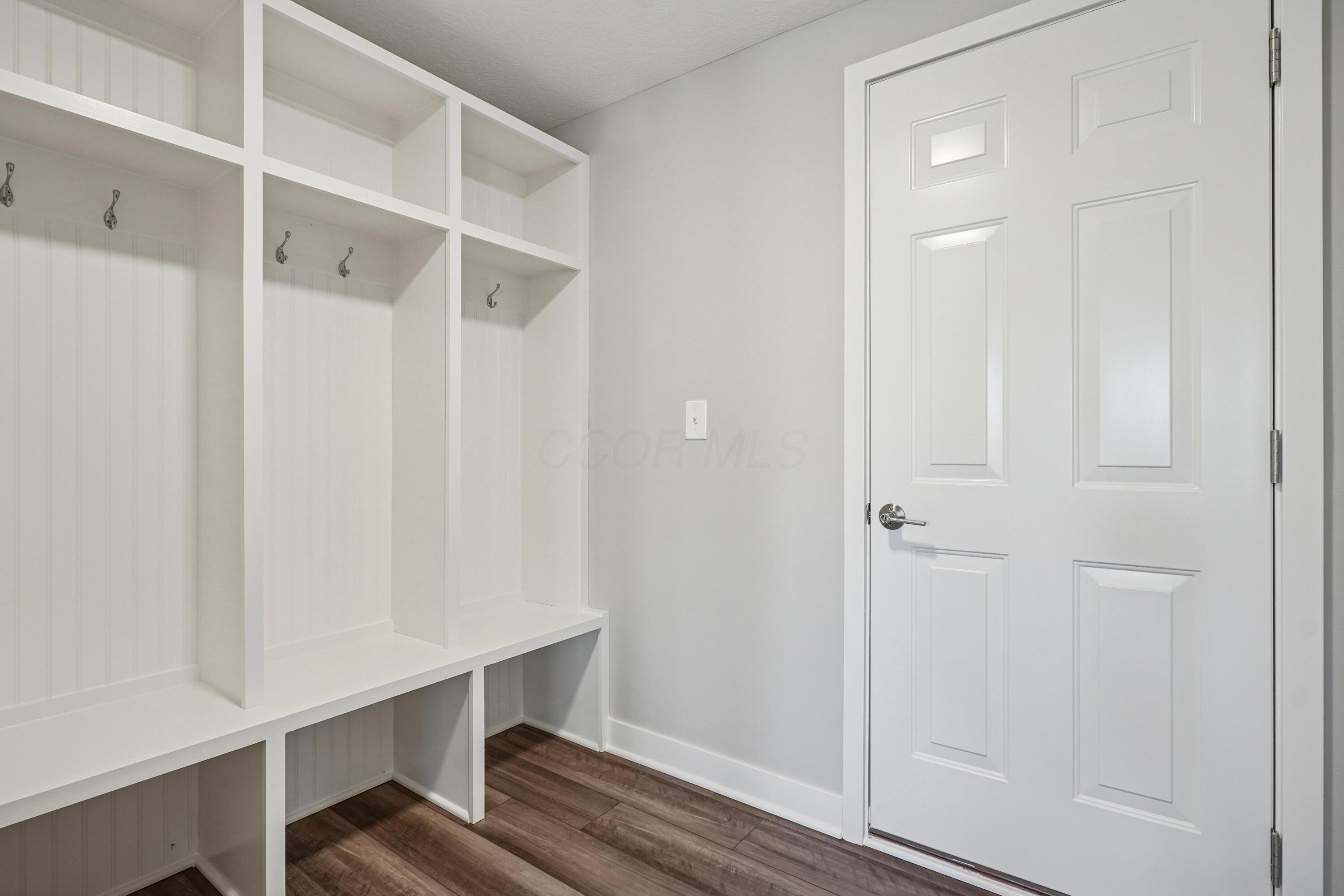 7094 Unitas Loop Powell, OH 43065 - Photo 22 of 42 Mud Room