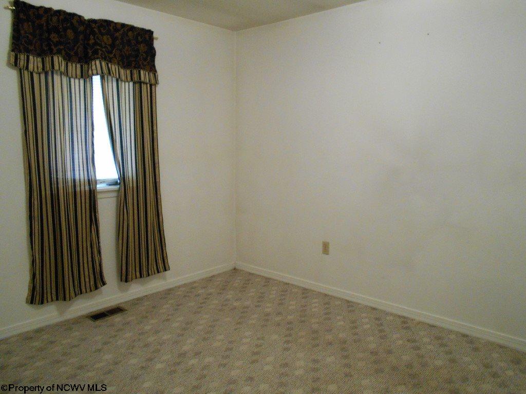 1916 Georgetown Road Elkins, WV 26241 - Photo 8 of 16 Gallery Image 8