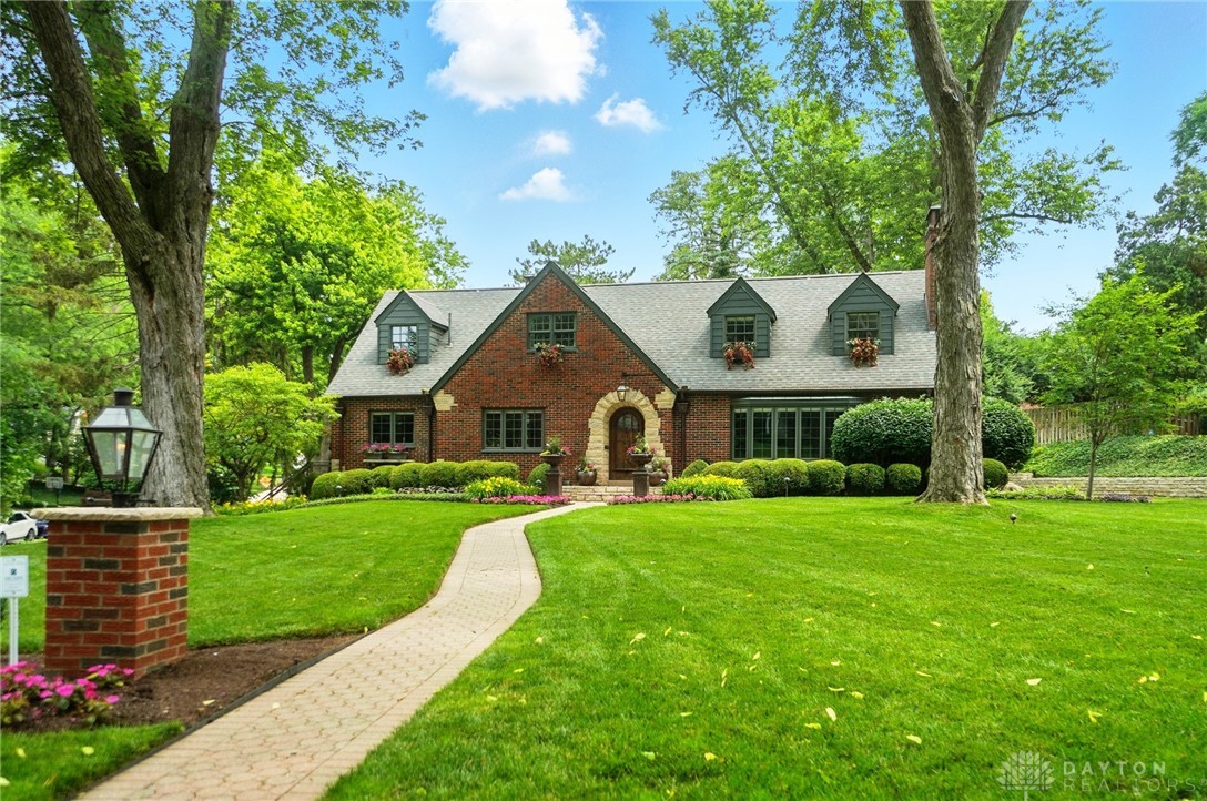 51 Forrer Road Dayton, OH 45419 - Photo 1 of 95
