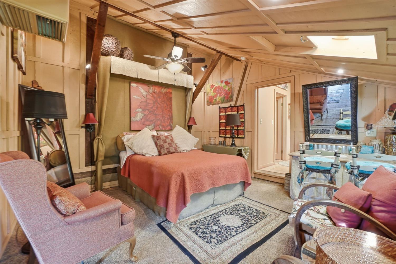 21645 Parrotts Ferry Road Sonora, CA 95370 - Photo 18 of 95 One of the cottages/rooms