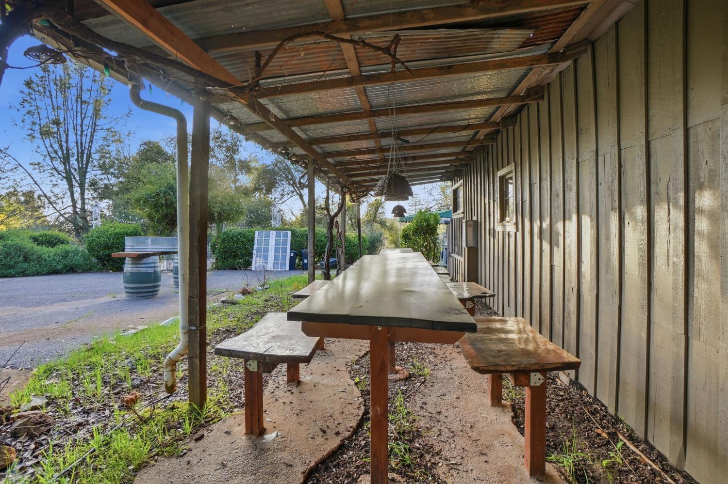 21645 Parrotts Ferry Road Sonora, CA 95370 - Photo 61 of 95 Covered patio at the Hall