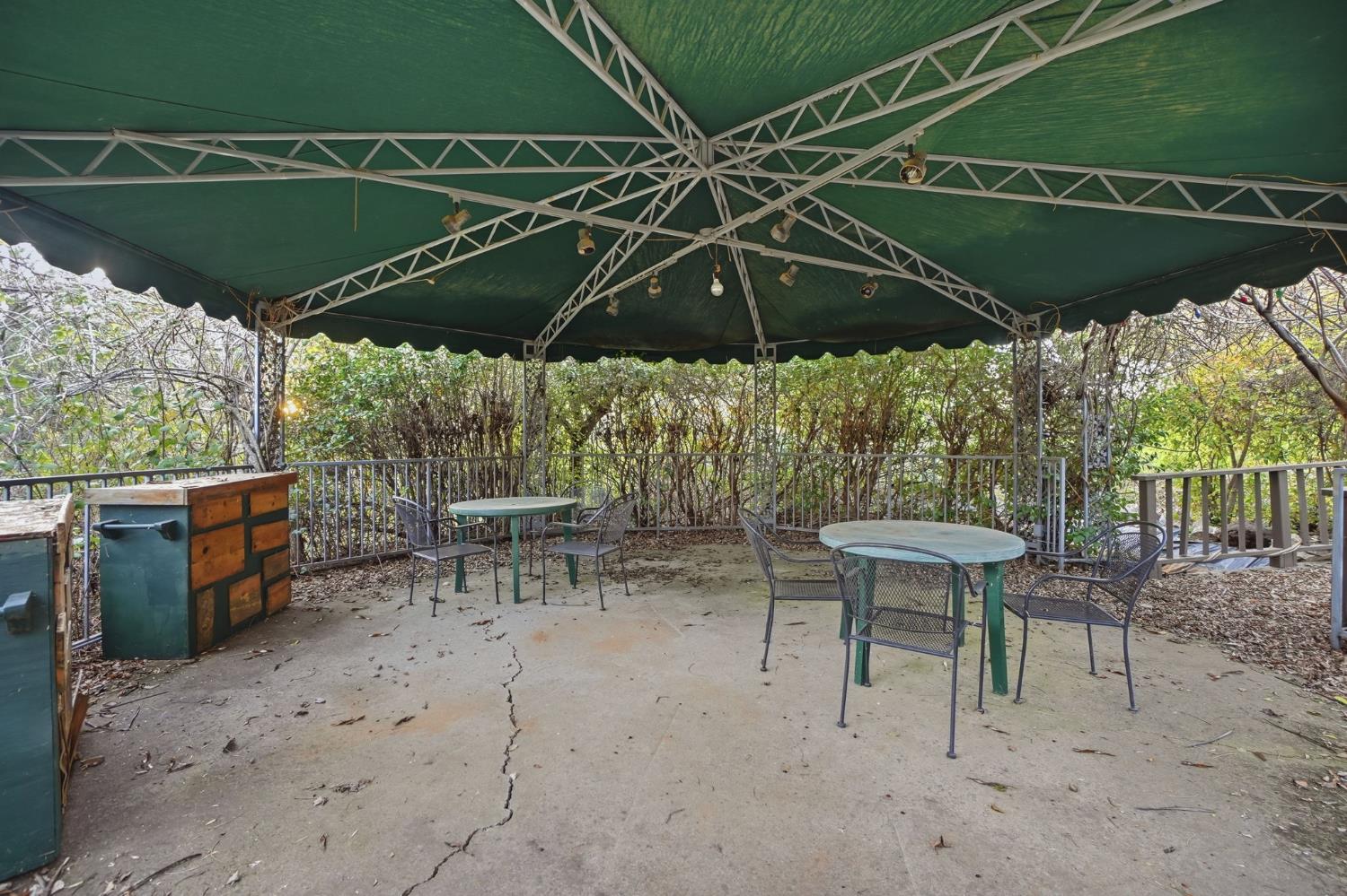 21645 Parrotts Ferry Road Sonora, CA 95370 - Photo 64 of 95 Smaller covered pavilion