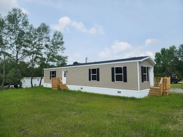 $92,999 | 176 Ash Lane, Springfield, VT 05156