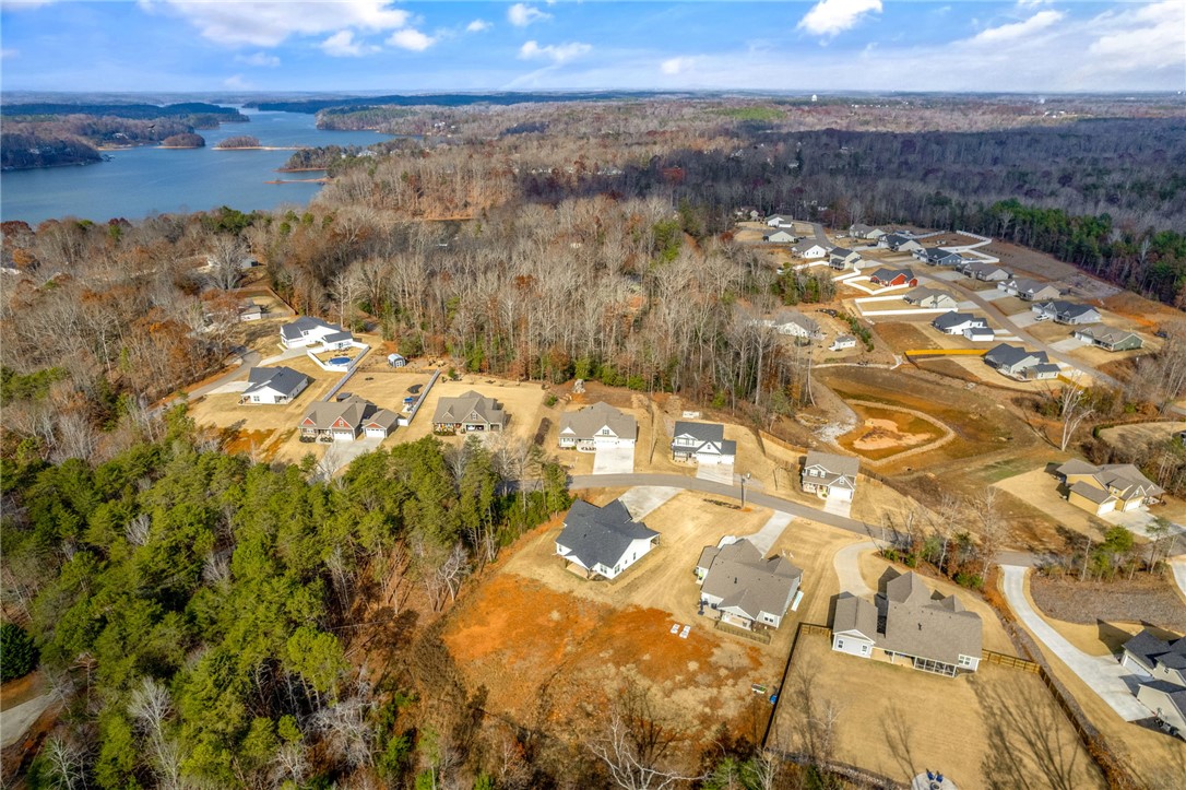 119 Inlet Pointe Drive Anderson, SC 29625 - Photo 33 of 36