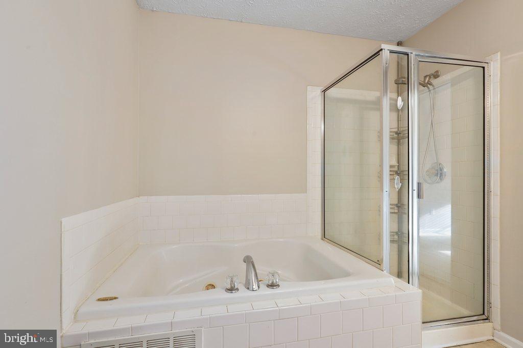 1811 Triple Feather Road, Unit 71 Severn, MD 21144 - Photo 33 of 41 Gallery Image 33