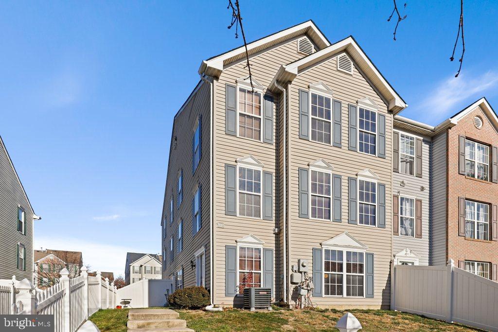 1811 Triple Feather Road, Unit 71 Severn, MD 21144 - Photo 36 of 41 Gallery Image 36